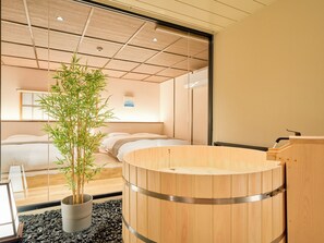 3 間睡房、熨斗/熨衫板、免費 Wi-Fi、床單