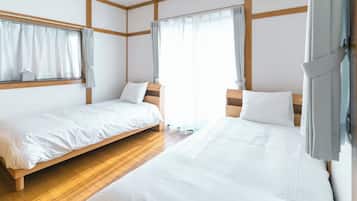 1 bedroom, desk, iron/ironing board, free WiFi