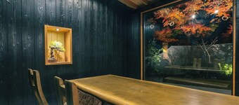 Room only | Phantom Building | 5person plan Com / Toon City Ehime