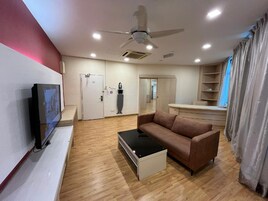 Estudio, 1 cama de matrimonio grande