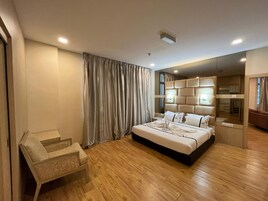 Estudio, 1 cama de matrimonio grande