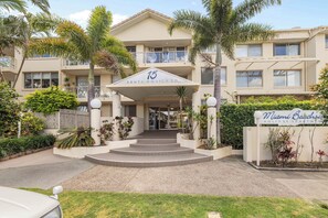 مدخل المنشأة