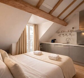 1 bedroom, iron/ironing board, travel crib, WiFi