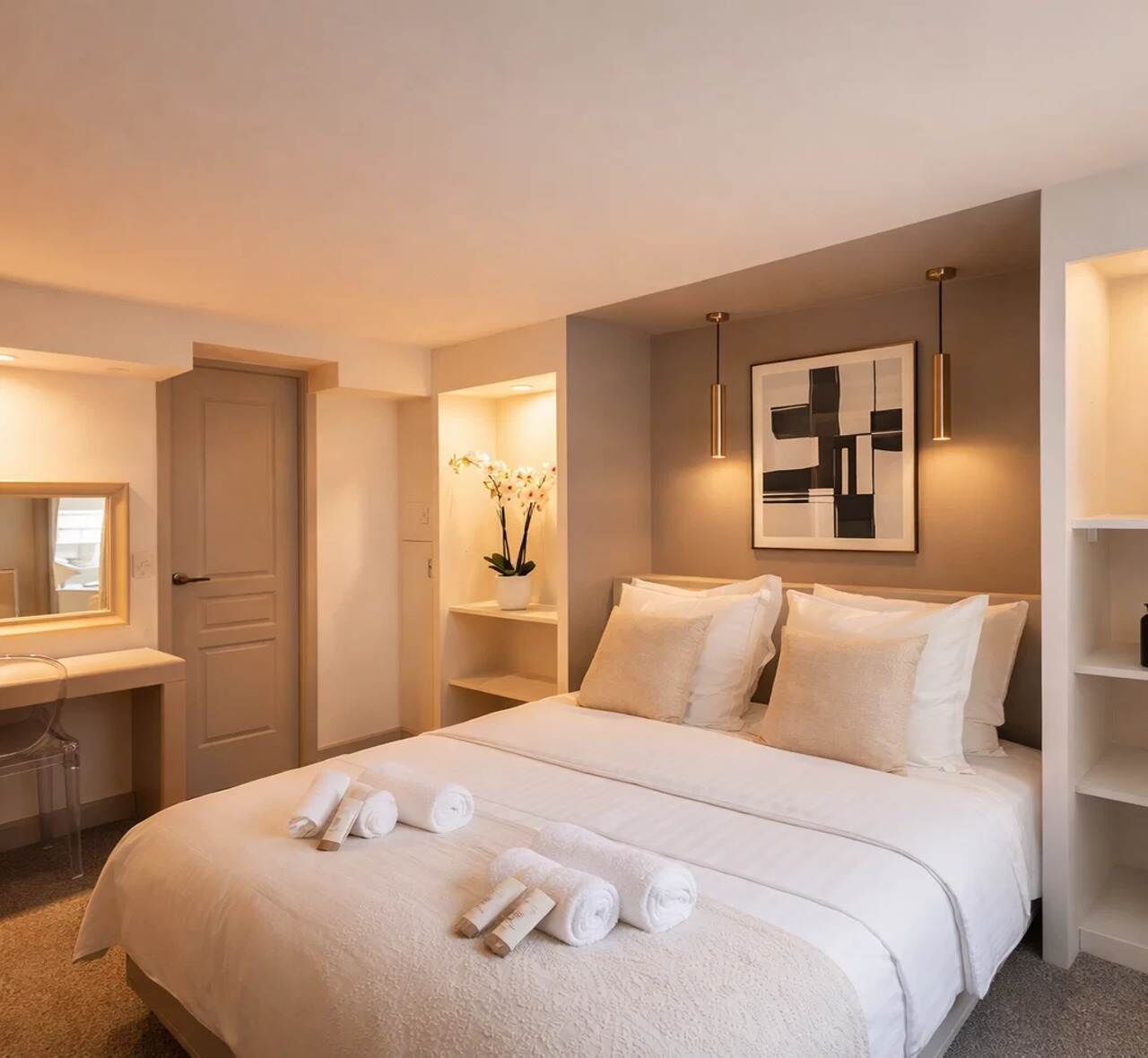 1 chambre, fer et planche à repasser, lit de bébé portatif, Wi-Fi