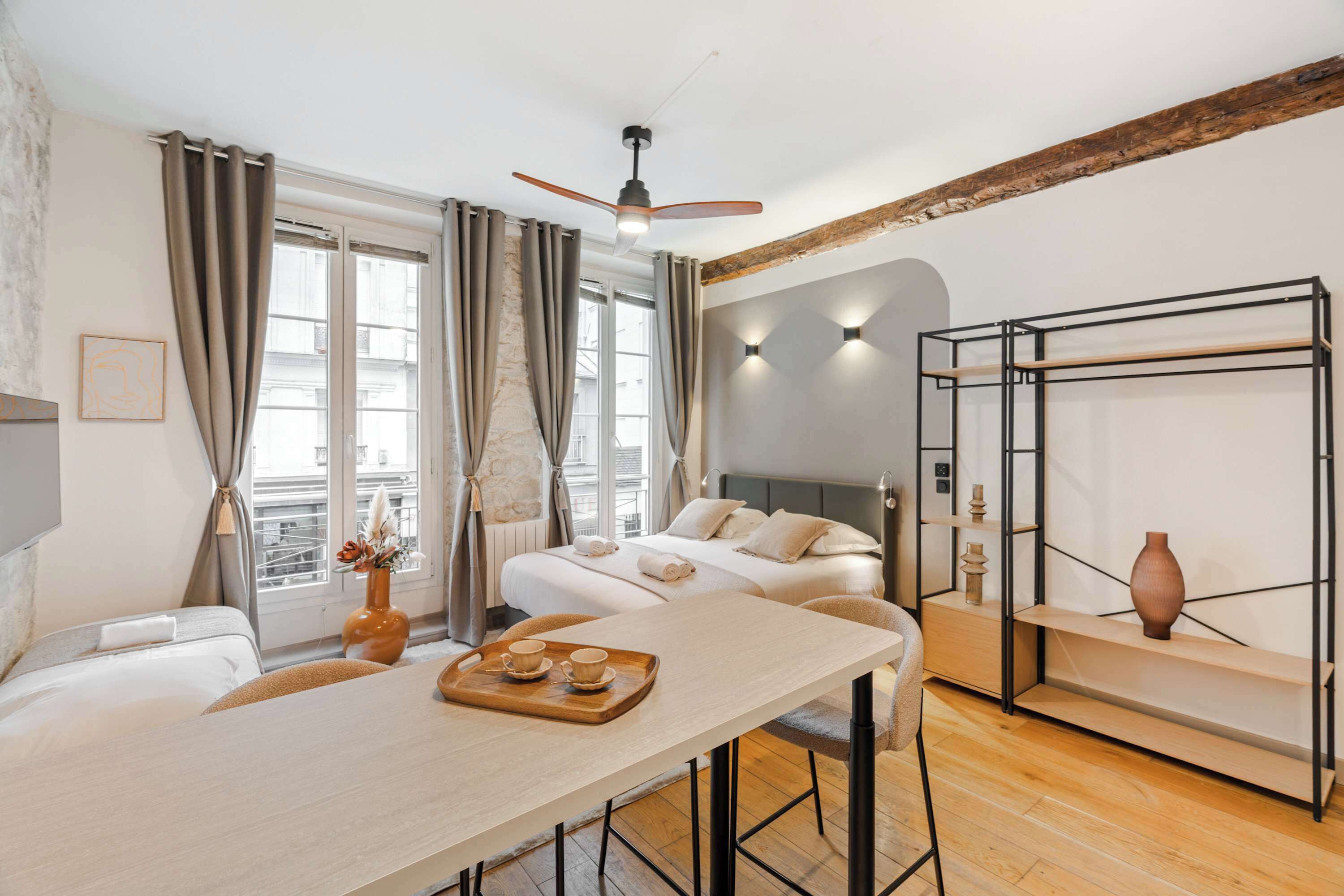 Iron/ironing board, travel crib, WiFi, bed sheets