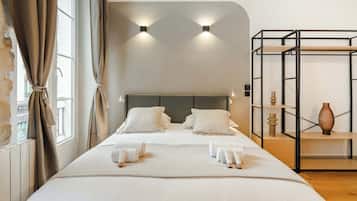 Fer et planche Ă repasser, lit parapluie, Wi-Fi, draps fournis