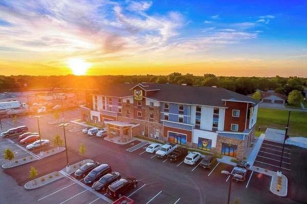 Parking Lot