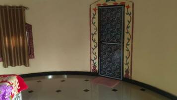 Premium Room | Free WiFi