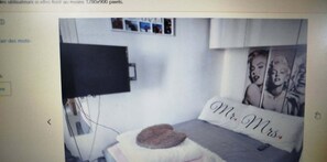 2 bedrooms, iron/ironing board, Internet