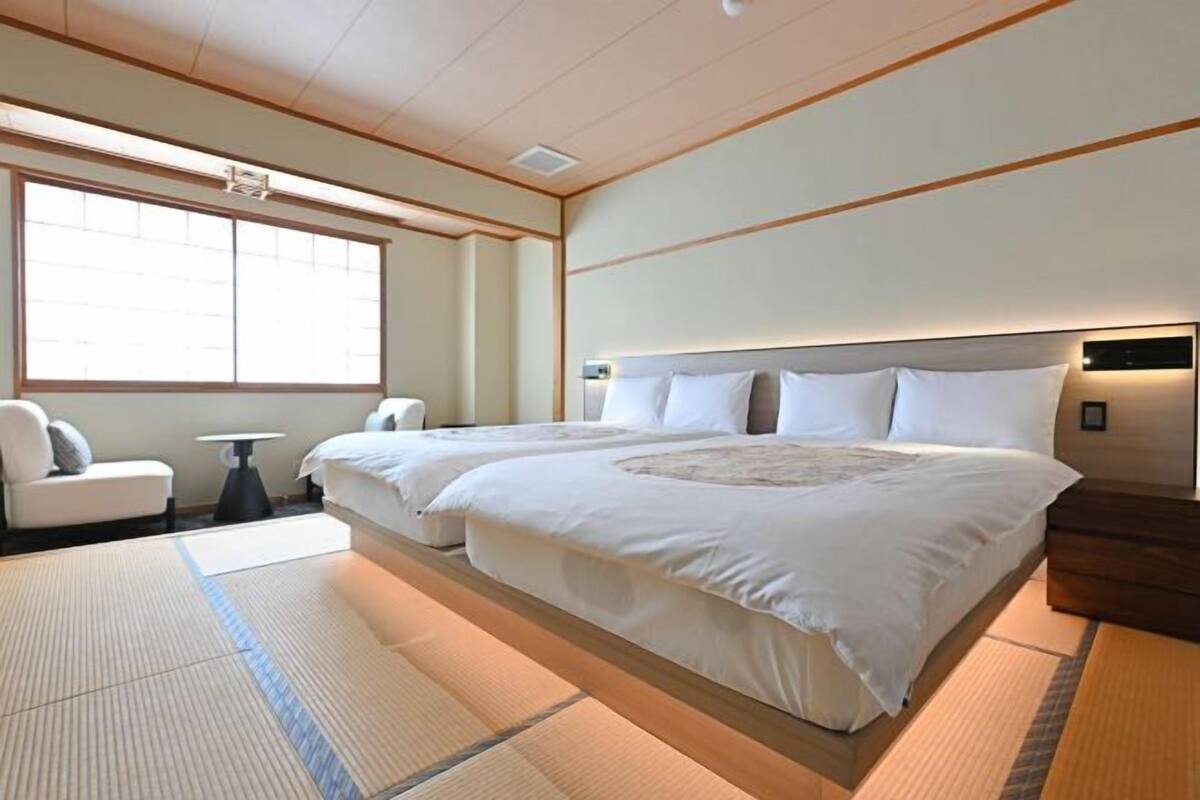 Caja fuerte, wifi gratis, ropa de cama