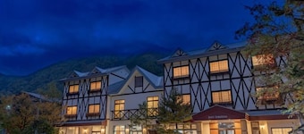 Komakusa Hotel