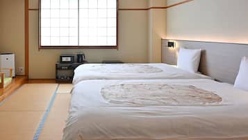 Basic Twin Room, Non Smoking, Mountain View | In-room safe, free WiFi