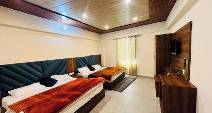 Hotel Maa Bhuvneswari