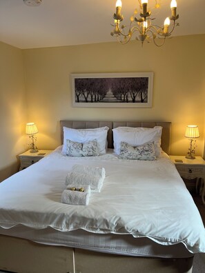 Room 1 Magnolia