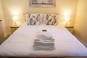 Room 3 Ash | Free WiFi