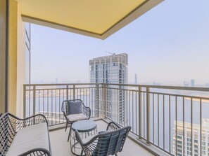Luxury Apartment, Balcony, Bay View | Balcony - Creek Rise Residences - Creek Harbour (Dubai)