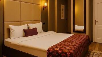 Standard Double Room, Courtyard View | Desk, laptop workspace, free WiFi