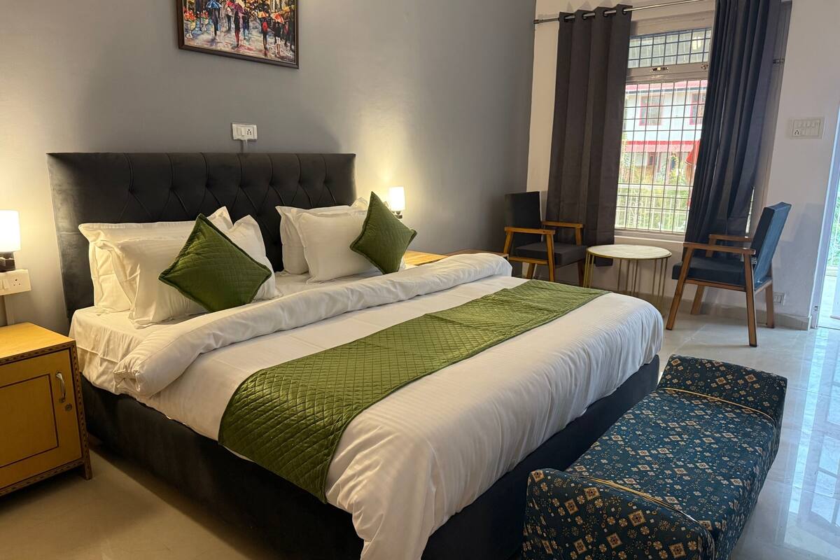 Habitación doble superior, vista a la montaña | Wifi gratis