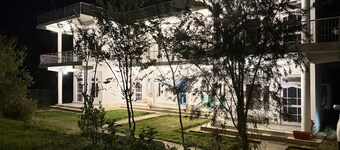 Moustache Hostel Bir