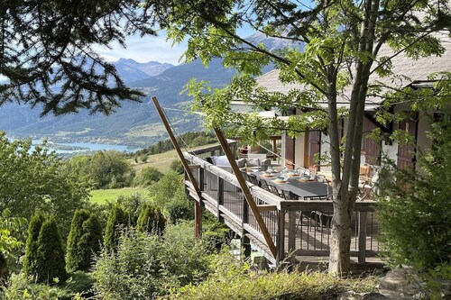 Holiday Home with sauna, Saint-Sauveur