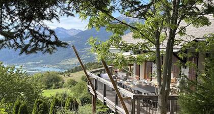 Holiday Home with sauna, Saint-Sauveur