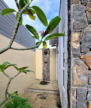 Exterior detail - Eden Rose B2: Gated Villa in Eden Rose Residence: Cozy, Stylish & Secure. (Grand Baie)