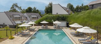 Himalayan Hideaway Resort Pokhara, The Centara Collection