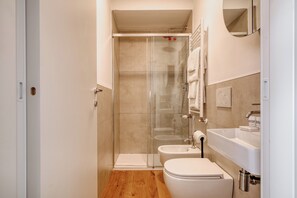 Bidet