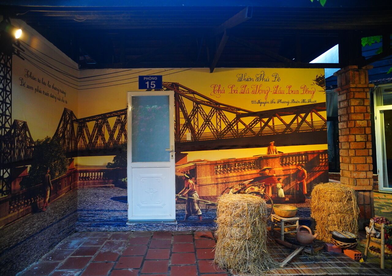 ห้อ  งซูพีเรียดับเบิลสำหรับพักเดี่ยว, ลานระเบียง, วิวทะเลสาบ | ห้องพักตกแต่งอย่างมีเอกลักษณ์, ตกแต่งพิเศษโดยเฉพาะ, โต๊ะทำงาน