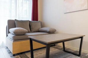 Living area - Blossom Terrace Ryogoku (Tokyo)