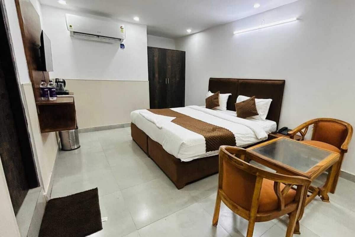 Superior Double Room | Free WiFi