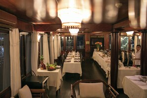 Desayuno buffet incluido todos los días