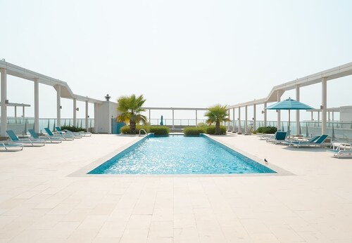 Oceanfront Apartment W Pool & Stunning Sea Views