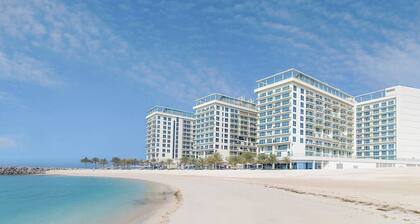 Oceanfront Apartment W Pool & Stunning Sea Views