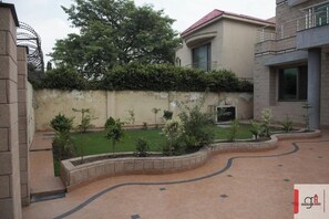Exterior - Graceland House (Islamabad)
