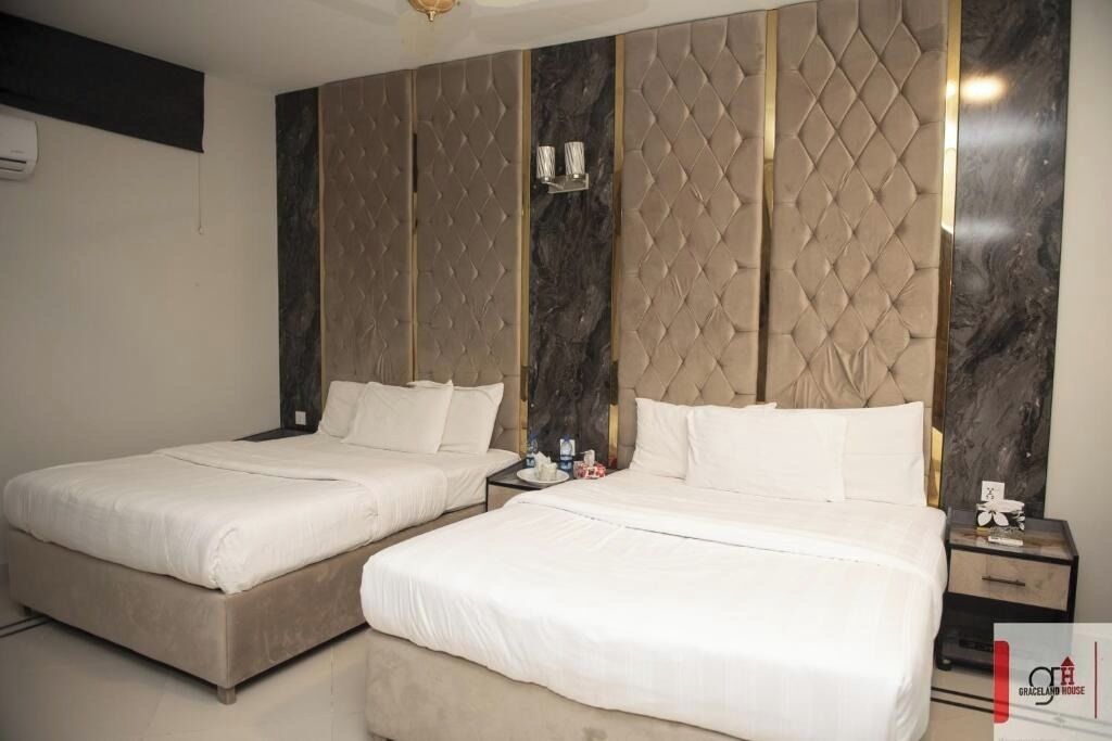 Habitación familiar, vista a la ciudad | Wifi gratis 