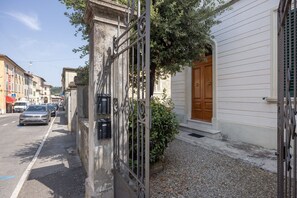 Exterior detail - Beautiful villa for 4 people with WIFI and TV, close to San Gimignano (Colle Di Val D'elsa)