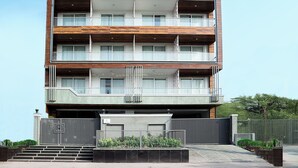Sınıflandırılmamış resim, 9 üzerinden 5, düğme