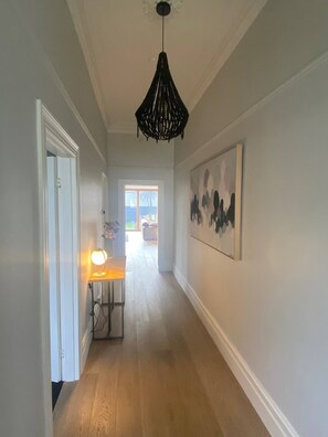 House, 3 Bedrooms, Private Pool, Garden View | Interior