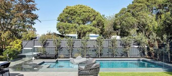 Brighton Designer Retreat Walk to Beach & Cafes