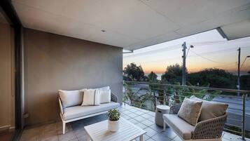 House, 4 Bedrooms, Accessible | Balcony