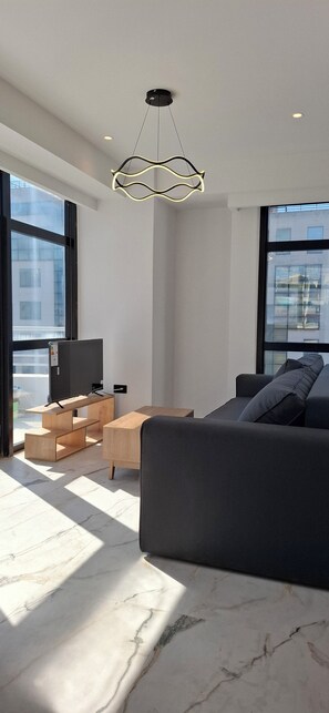 50-Zoll-Smart-TV mit Digitalempfang