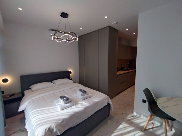 Superior studio | Een kluis op de kamer, geluiddichte muren, gratis wifi, beddengoed