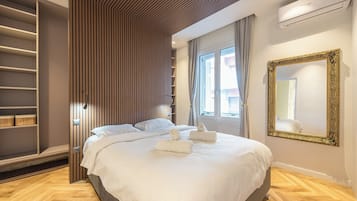 Iron/ironing board, free WiFi