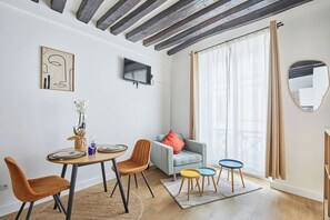 Smart TV - Lovely Studio - Center of Paris (Paris)