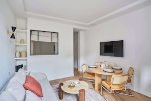 Smart TV, offices