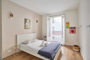 3 bedrooms, desk, iron/ironing board, travel crib - Cosy apartment Parc des expositions/Le Dôme (Paris)