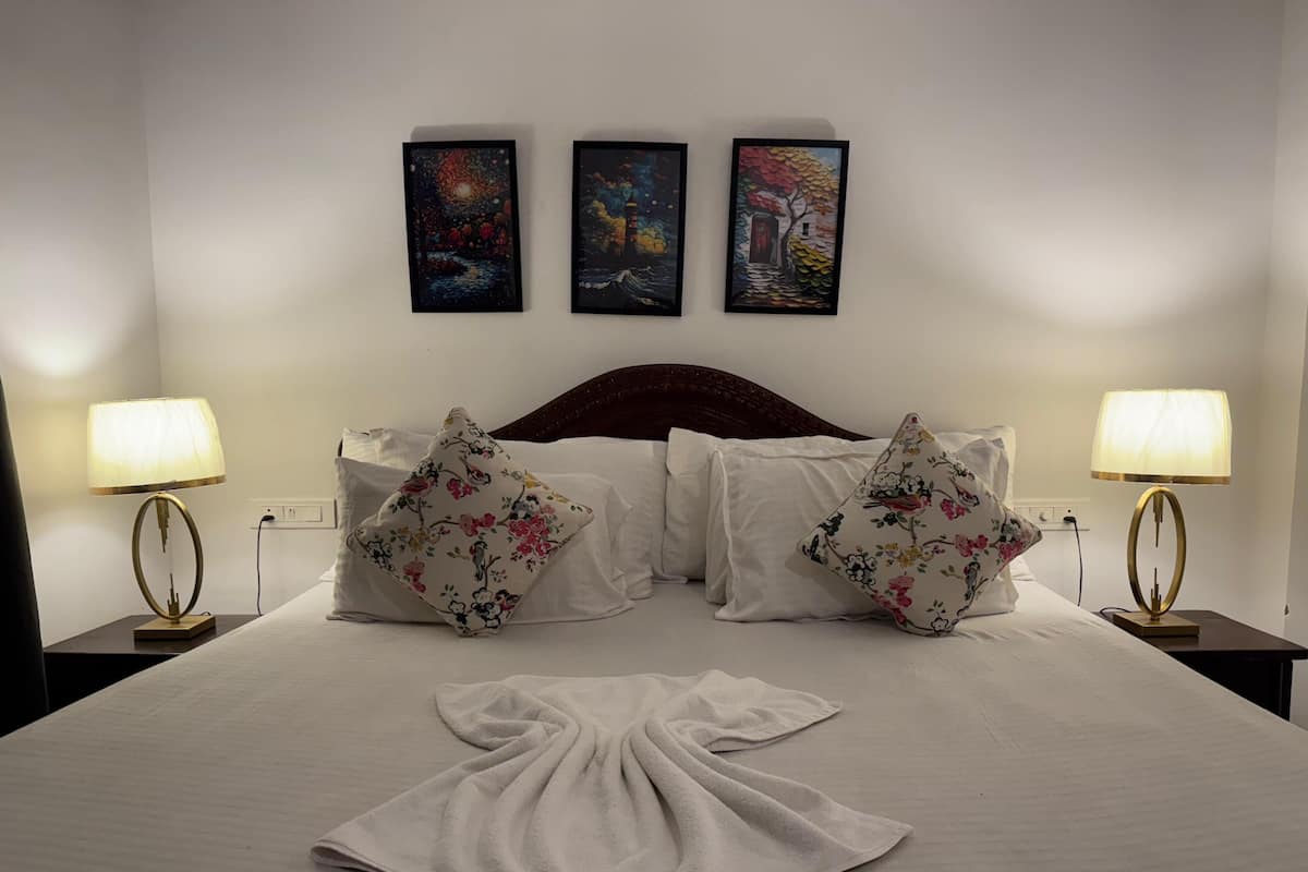 Deluxe Room | Free WiFi