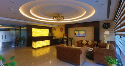 HOTEL THE SAFFRON PARK