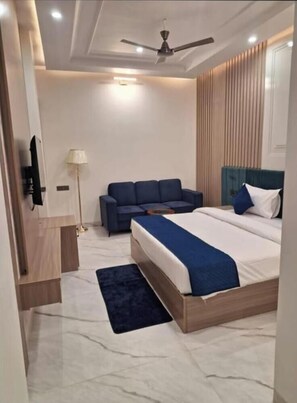 Superior Room | Free WiFi - Shree Aaradhya Suites (Danta Ramgarh)